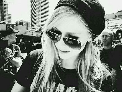 ♚AvriL Lavi gne★
